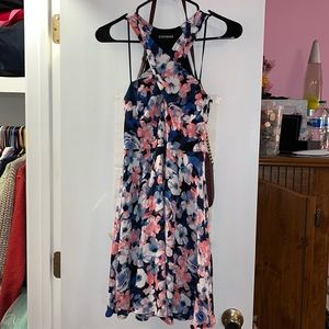 Dress crossed in the front